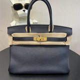  carryall bag interior and compartment view