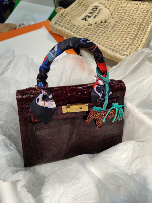 Interior view of graceful premium bag
