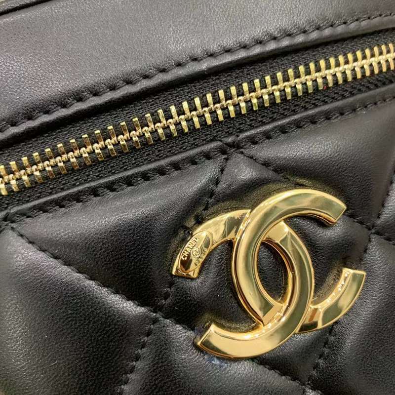 Zivas Charm Modern Edge Luxury Handbag (Signature Shape & Finish) – Styled Look