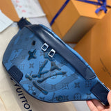  top-handle bag interior and compartment view