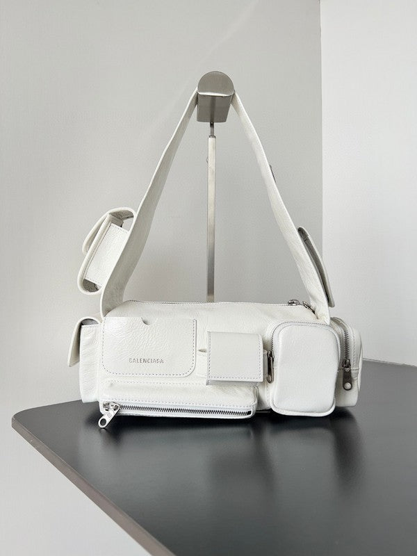 Zivas Charm Effortless Elegance Fashion Handbag (Elevated Accessory Essential) – Angled View