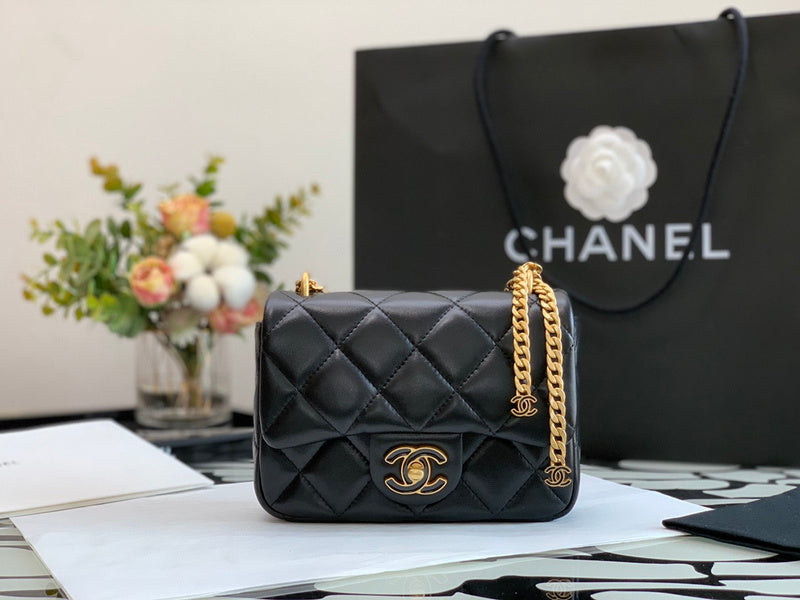  mid purse view 5