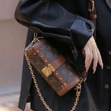  versatile everyday bag detail view showing craftsmanship