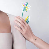 Full view of Van Cleef & Arpels unisex jewelry piece