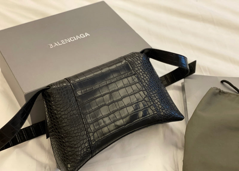 Ziva's Charm handbag – styled view (one versatile size)