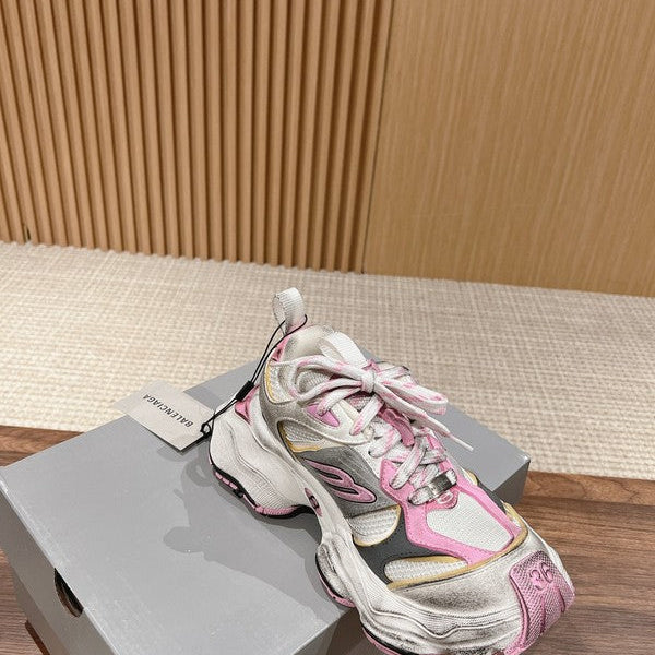 Balenciaga Beige Low-Top Sneakers - Detail Shot of Craftsmanship