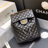 Zivas Charm Streamlined Design Designer Handbag (Considered Detail & Form) – Detail View