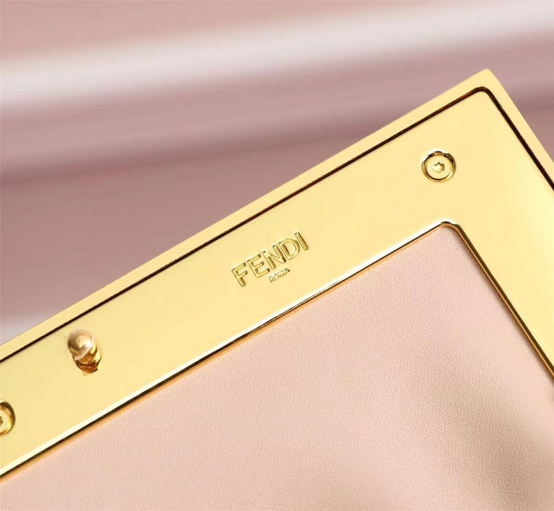 Ziva's Charm handbag – product shot (Standard Size)