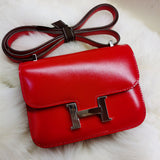  tote bag interior and compartment view 15