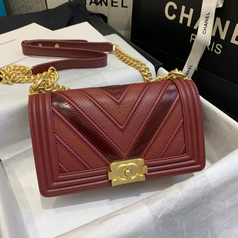  women's handbag, mid design, view 9