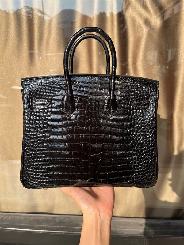 Interior view of tailored premium bag