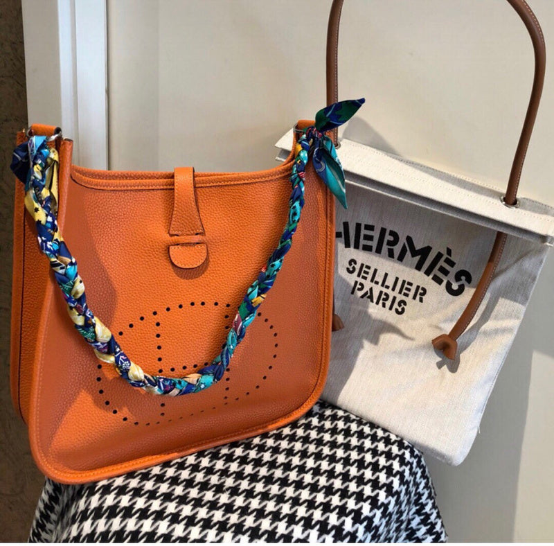 Minimalist bag shown from front angle