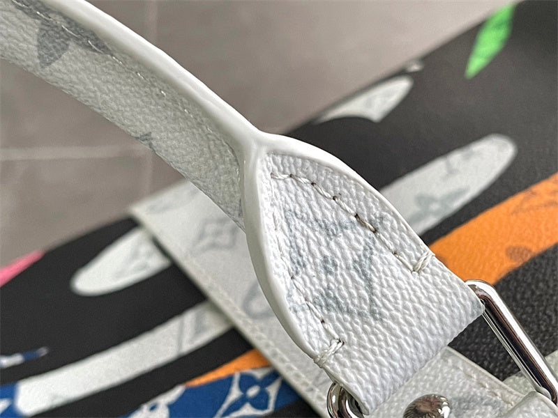  effortless structured bag detail view showing craftsmanship