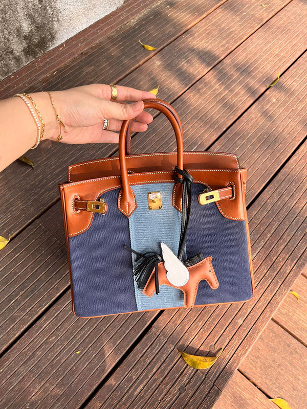 Sculpted bag women's premium everyday handbag