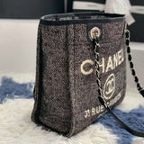 Zivas Charm Elevated Essentials Designer Handbag (Thoughtfully Structured Design) – Close-Up Detail