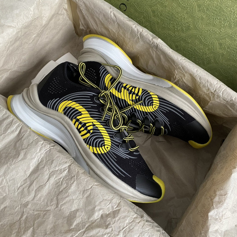 Gucci classic monochrome luxury sneakers view 9 everyday casual design