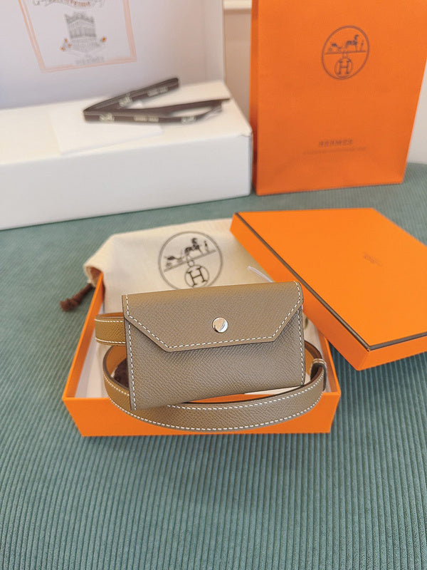 Smart bag shown from front angle