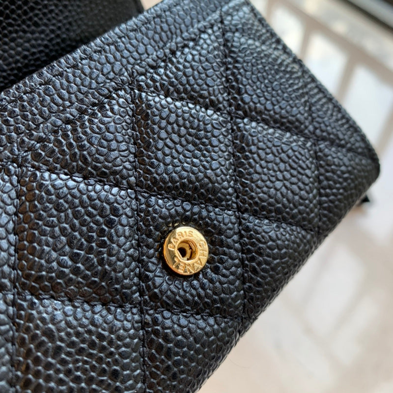 Zivas Charm Versatile Design Everyday Handbag (Timeless Wardrobe Addition) – Side Profile