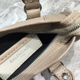 Statement Premium PU Leather Handbag - Versatile Everyday Design | Women's Designer-Inspired Purse #691 - texture close-up (image 9) of designer-inspired handbag