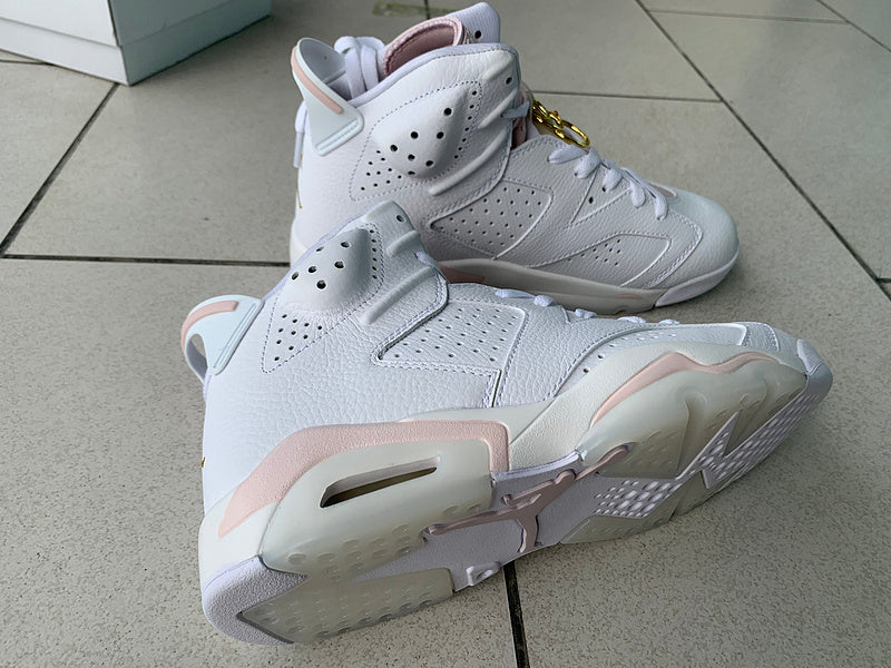 Nike Men's & Women's Luxury Low-Top Trainers — Style 177 interior view