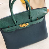  carryall bag interior and compartment view 9
