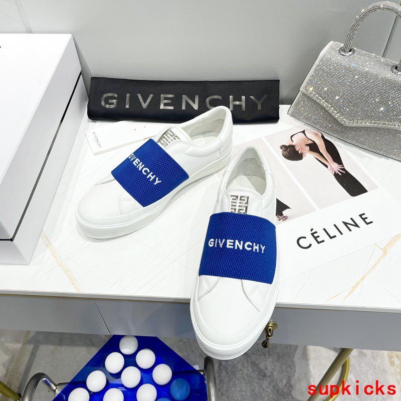 Givenchy shoes Style 041 - back heel detail