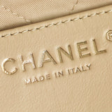  women's handbag, versatile design, view 4