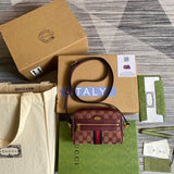 Front view of statement chic women's handbag – women's everyday handbag