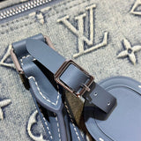  handbag close-up of hardware and finish