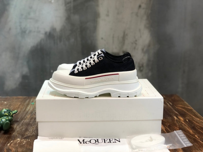 Alexander McQueen shoes Style 259 - angled studio shot