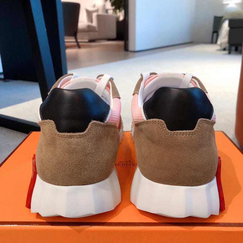Hermes shoes Style 298 - true-to-life color detail