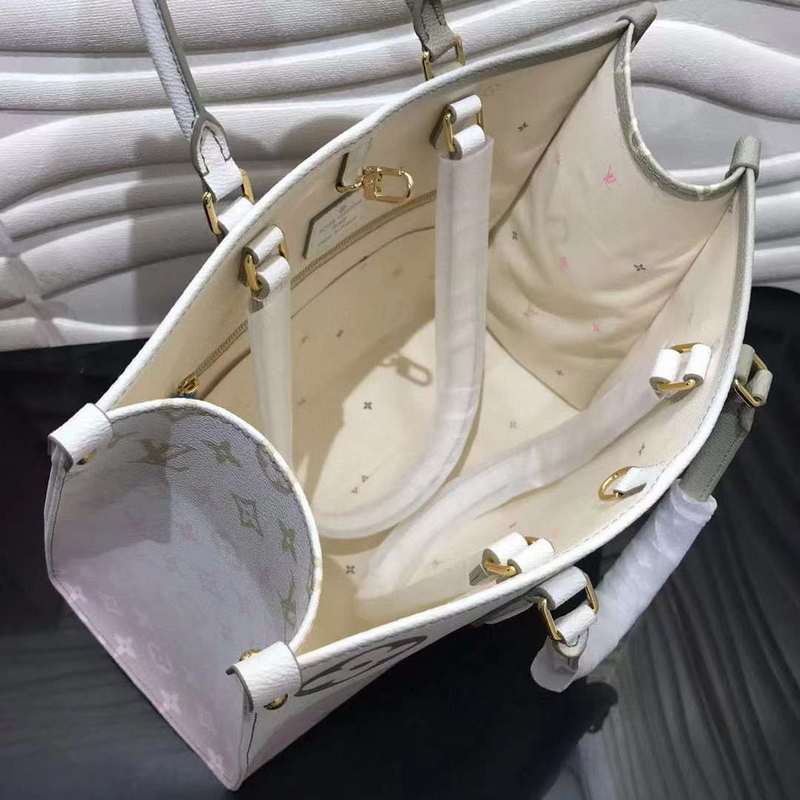 Top view of classic refined women's handbag – women's everyday handbag