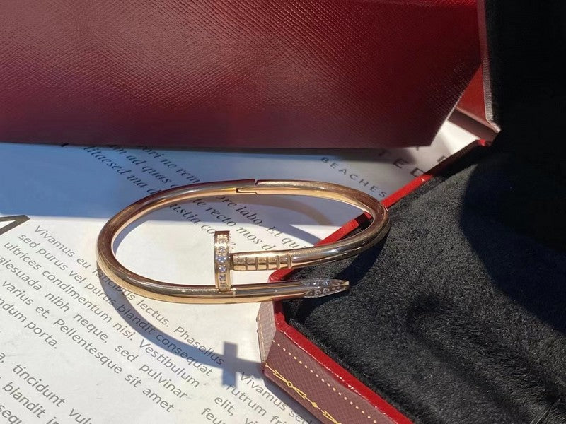 Angled view of Cartier unisex jewelry piece