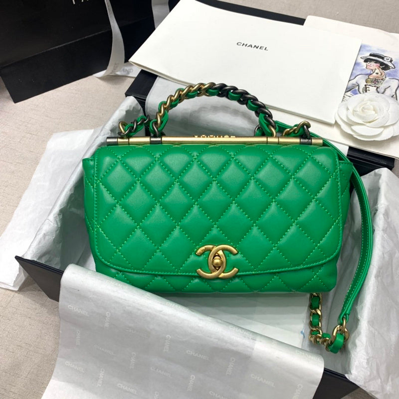  versatile purse view 4
