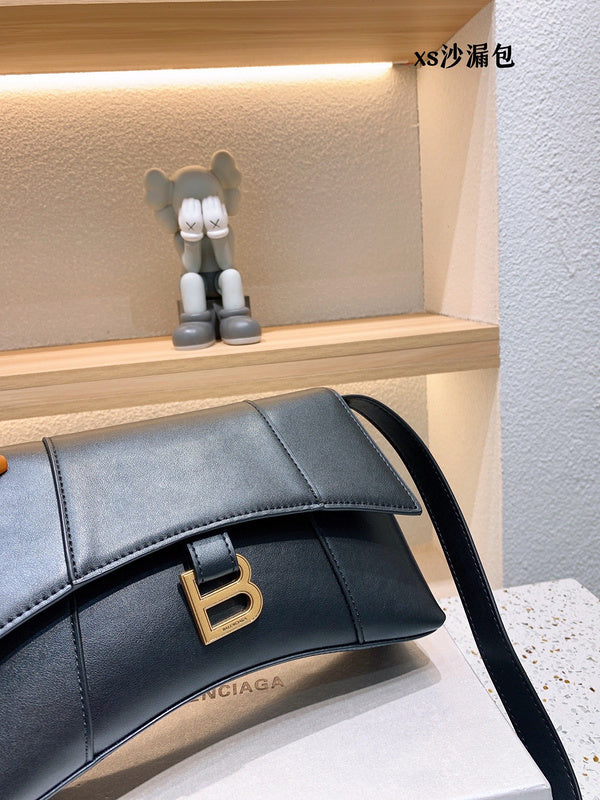 Ziva's Charm handbag – styled view (one versatile size)