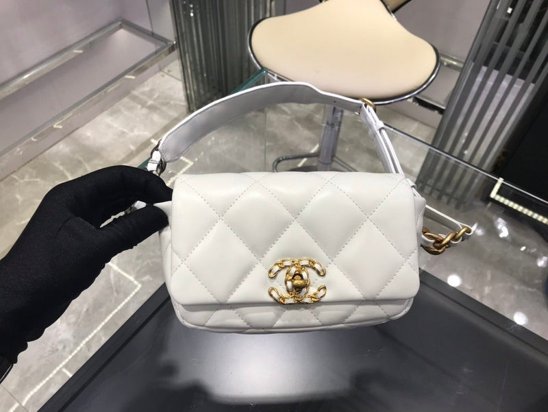  women's handbag, mid design, view 5