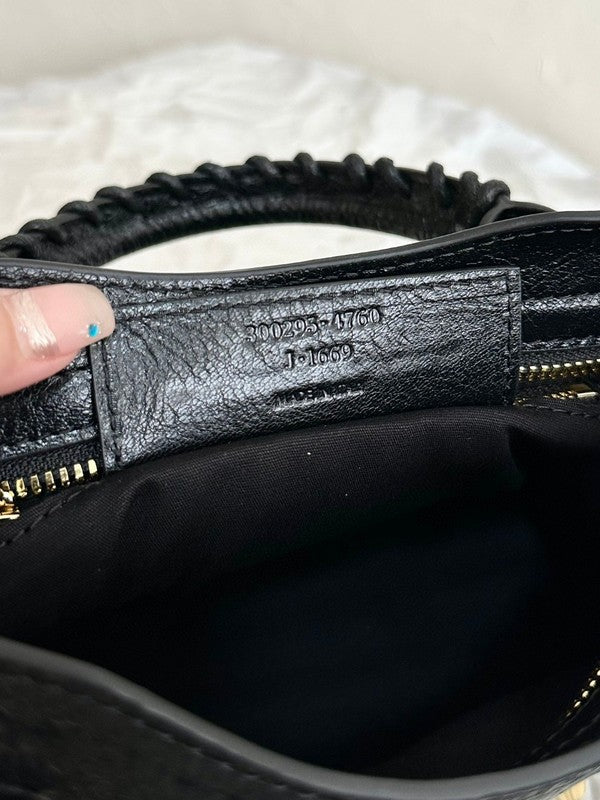 Zivas Charm Everyday Sophistication Statement Handbag (Elevated Daily Companion) – Detail View