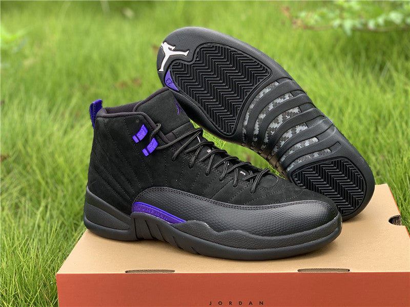 Nike Men's & Women's Premium Athletic Sneakers — Style 139 detail view