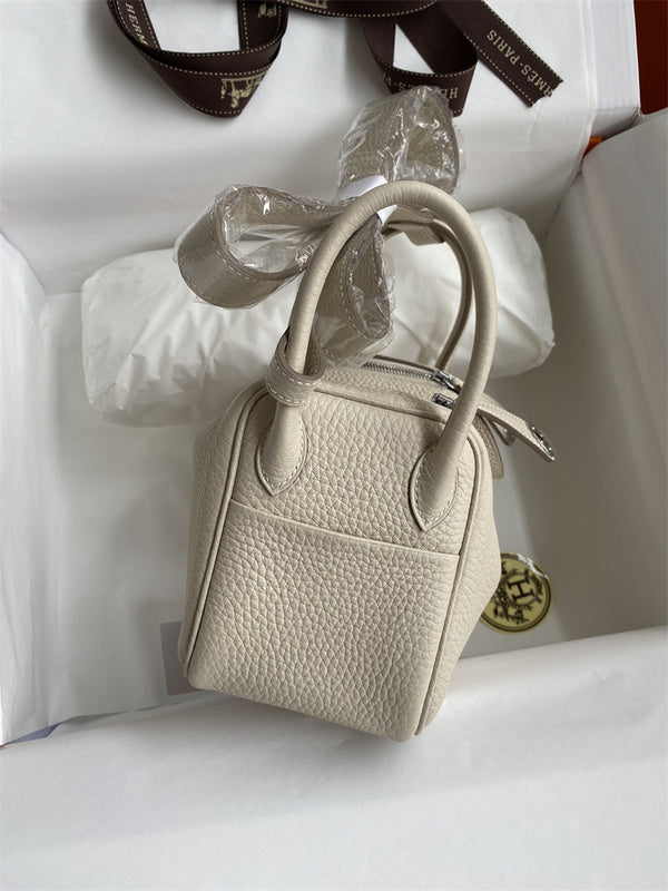 Polished bag women's premium everyday handbag
