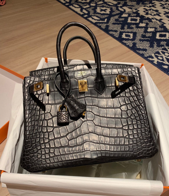 Interior view of structured premium bag