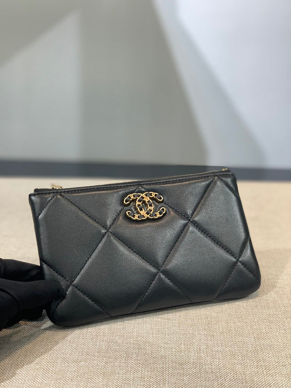  women's handbag, mid design, view 5