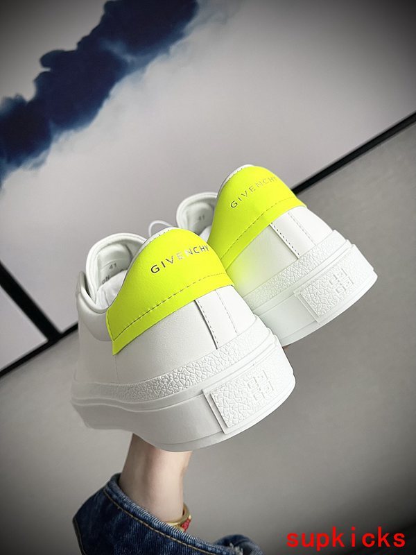 Givenchy shoes Style 036 - back heel detail