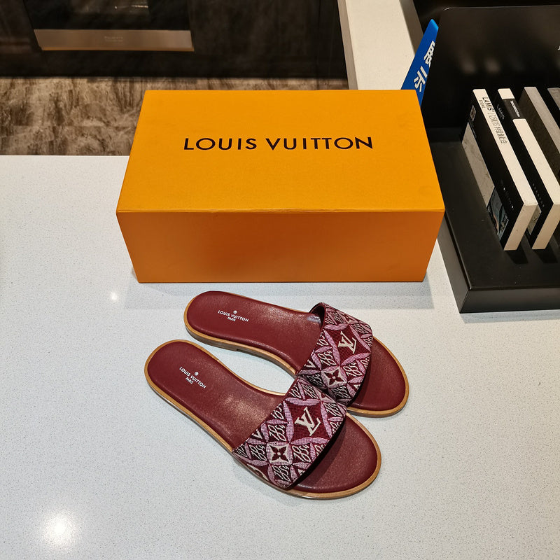 Louis Vuitton White Low-Top Sneakers - Angled View