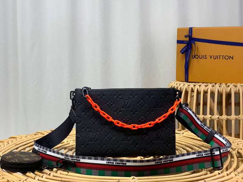 Side profile of chic elevated women's handbag – women's luxury accessory