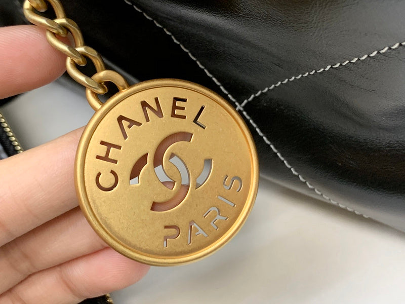  handbag, versatile everyday style, image 3