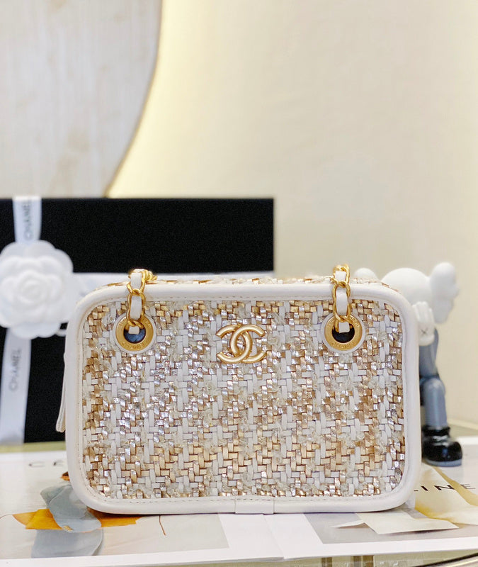  mid purse view 5