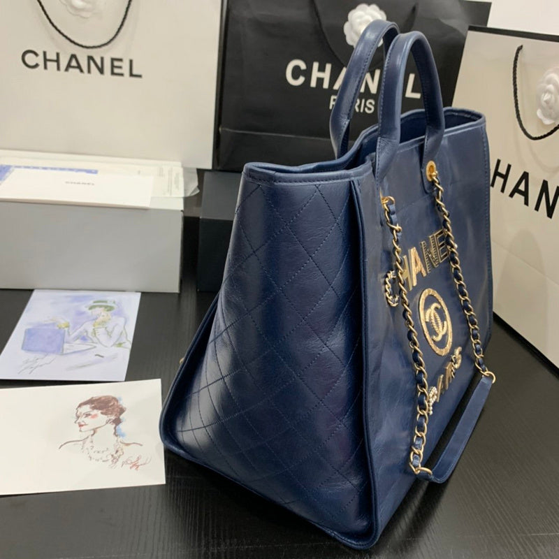  spacious purse view 5