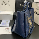  spacious purse view 5