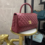  women's handbag, spacious design, view 3
