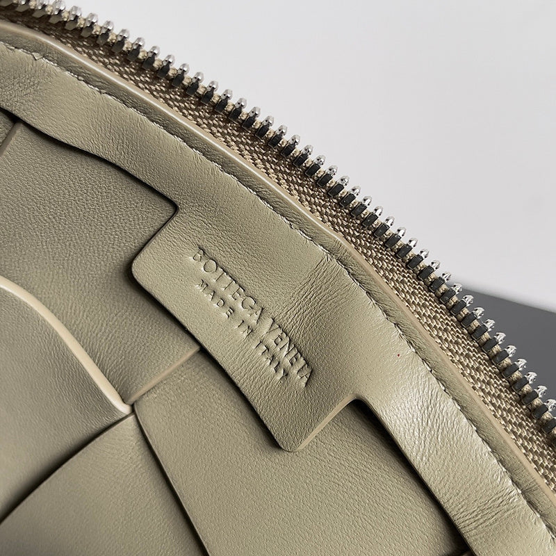 Refined Vegan Leather Handbag - Everyday Elegance | Women's Premium Handbag #1605 - back view (image 4) of designer-inspired handbag